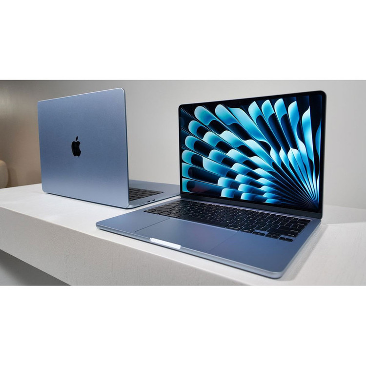 لپتاپ اپل مدل MacBook Air MC6T4 2025 LLA با پردازنده Apple M4، رم 16GB، حافظه SSD با ظرفیت 256GB، نمایشگر 13.6 اینچ Retina، دارای نور پسزمینه کیبورد، حسگر اثر انگشت و سیستمعامل Apple Mac OS
