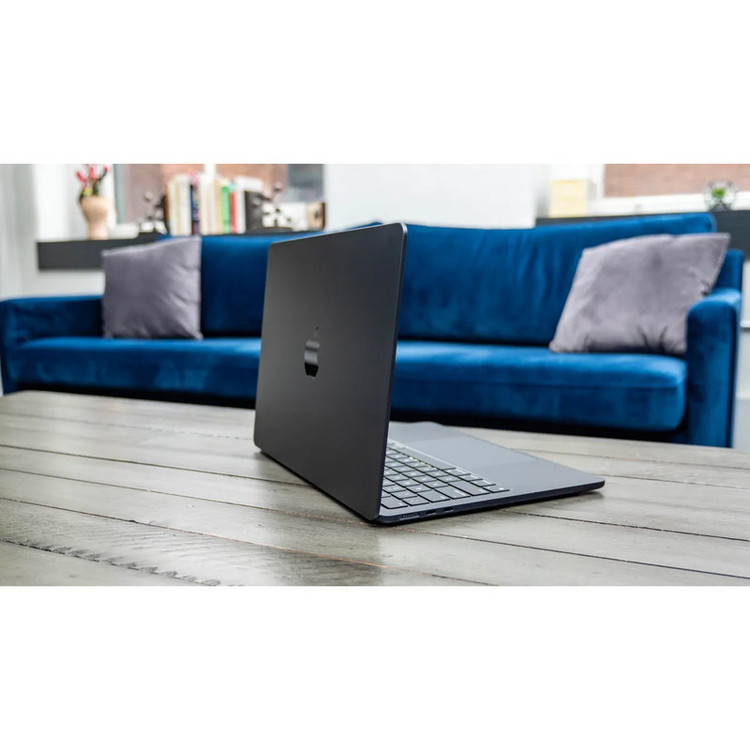 لپتاپ اپل مدل MacBook Air MC6T4 2025 LLA با پردازنده Apple M4، رم 16GB، حافظه SSD با ظرفیت 256GB، نمایشگر 13.6 اینچ Retina، دارای نور پسزمینه کیبورد، حسگر اثر انگشت و سیستمعامل Apple Mac OS
