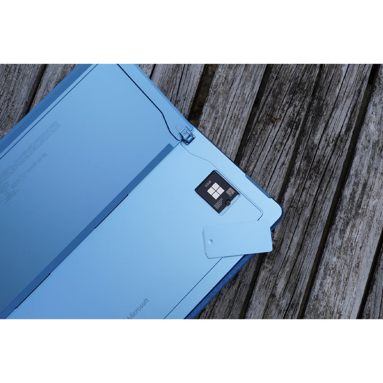 تبلت 13 اینچی مایکروسافت مدل Surface Pro 11-Snapdragon X Plus LCD ظرفیت 512 گیگابایت و رم 16 گیگابایت به همراه کیبورد Surface Pro Copilot و قلم Slim Pen 2