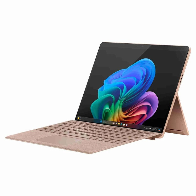 تبلت 13 اینچی مایکروسافت مدل Surface Pro 11 - Ultra 7 ظرفیت 512 گیگابایت و رم 16 گیگابایت به همراه کیبورد Surface Pro Copilot و قلم Slim Pen 2