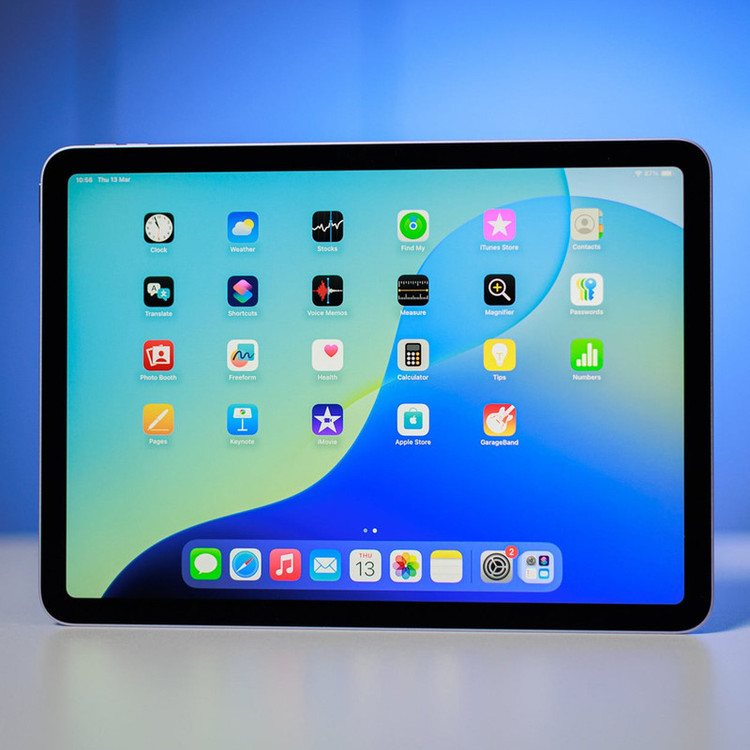 تبلت 13 اینچ اپل مدل iPad Air 2026 M4 Wi-Fi ظرفیت 256 گیگابایت و رم 12 گیگابایت، رزولوشن دوربین اصلی ۱۲ مگاپیکسل، پشتیبانی از قلم و کیبورد