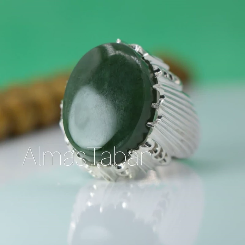 انگشتر مردانه یشم طبیعی کد 2814