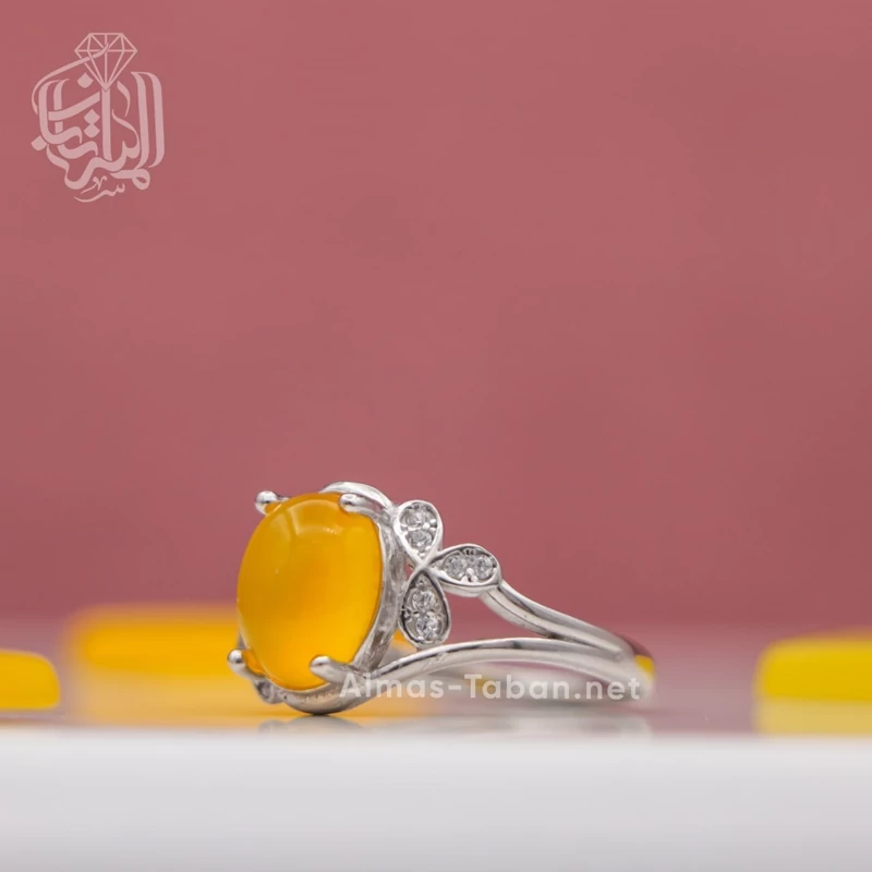 انگشتر زنانه عقیق زرد شرف الشمس کد 126