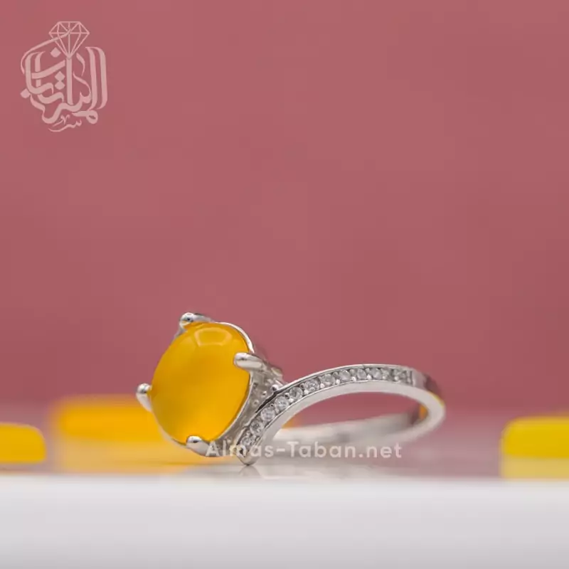 انگشتر زنانه عقیق زرد شرف الشمس کد 117
