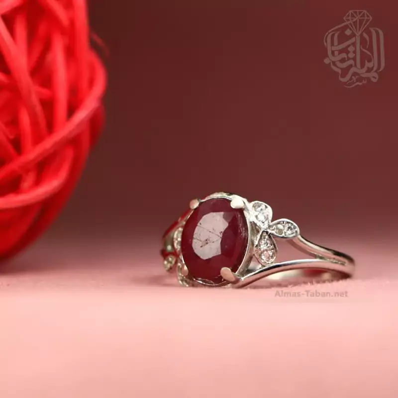 انگشتر نقره زنانه یاقوت سرخ کد 577