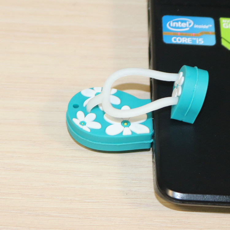 فلش مموری طرح دمپایی مدل UL-Flip flops ظرفیت هشت گیگابایت