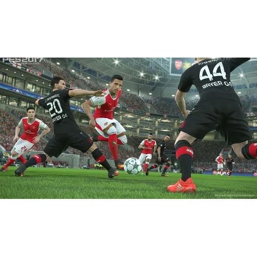 بازی کامپیوتر فوتبال تکاملی حرفه ای 2017 گزارش فارسی Pro Evolution Soccer 2017