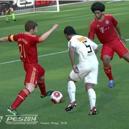 بازی کامپیوتر فوتبال 2014 گزارش فارسی Pes 2014