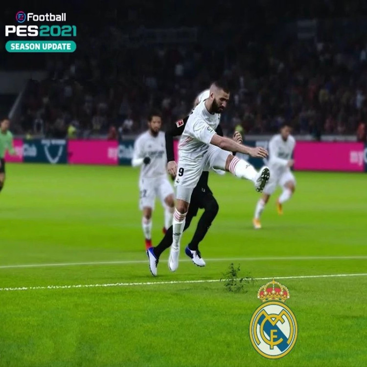 بازی کامپیوتری فوتبال 2021 PES 2021 All Update اسموک پچ