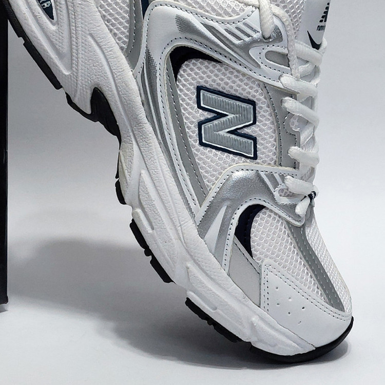 کفش پیادهروی زنانه مدل NB530