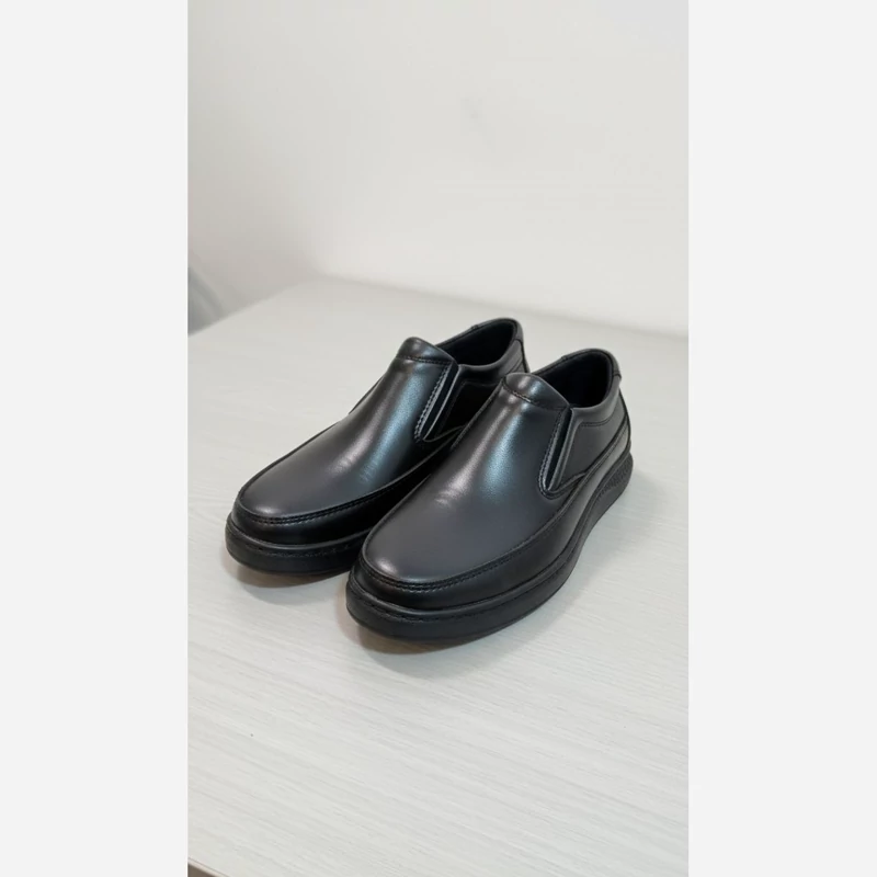 کفش چرم طبی مردانه زیره نرم و سبک مدل zhiroبسیار سبک و با کیفیت سایز 40 تا44