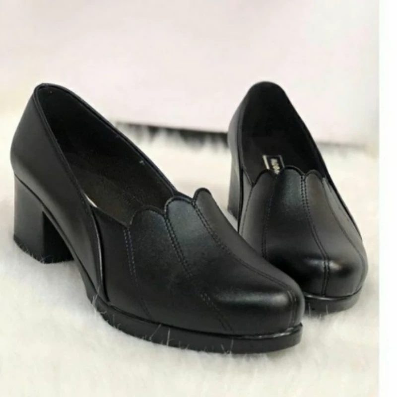کفش زنانه طبی پاشنه دار چرمی طرح zara