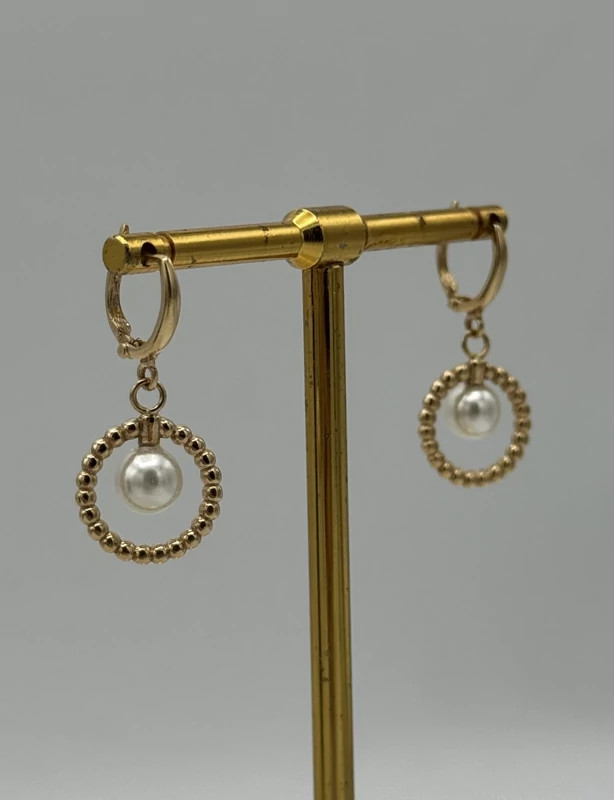 گوشواره مرواریدی