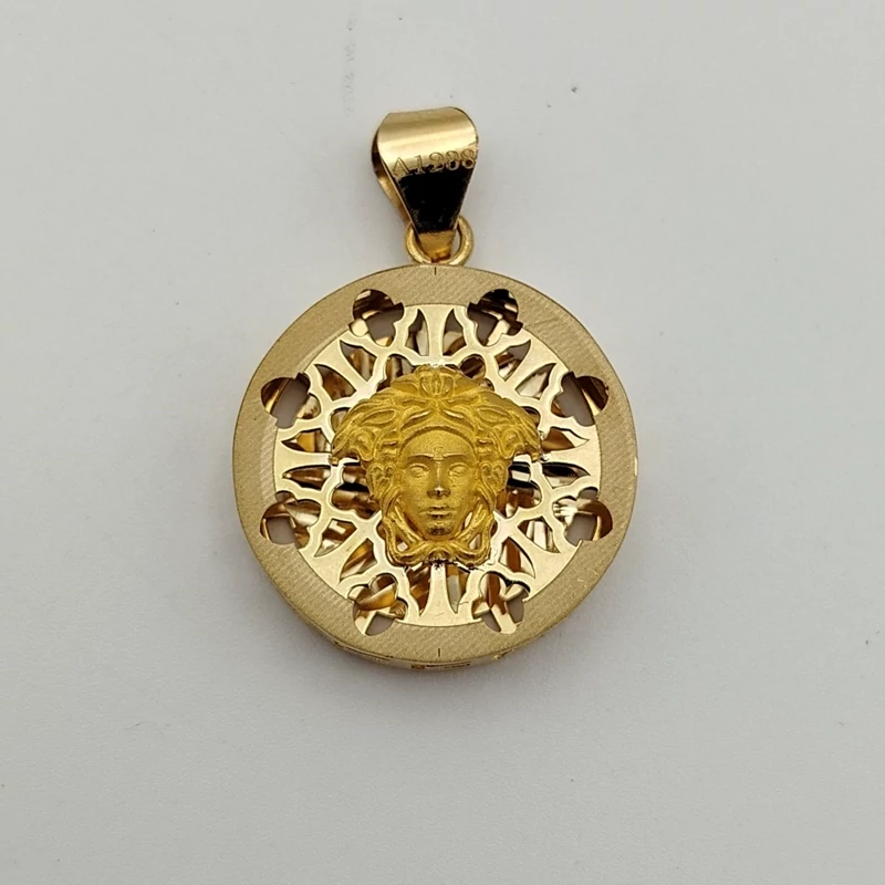 پلاک طلای ورساچه  طرح 2