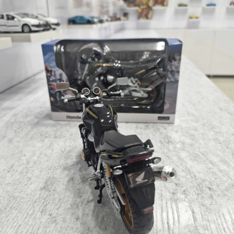 ماکت فلزی موتور HONDA CB1300SF اسباب بازی موتور هوندا سی بی 1300 شال طلایی