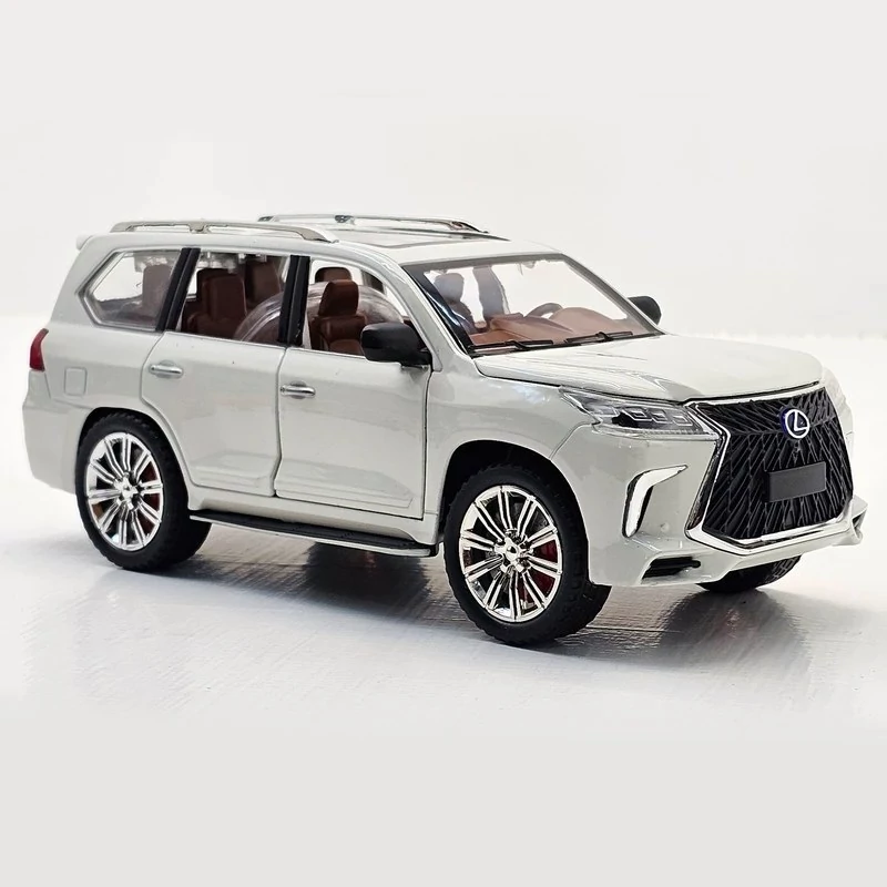 اسباب بازی ماشین فلزی لکسوس دودزا مدل LEXUS LX570 چراغ دار و موزیکال