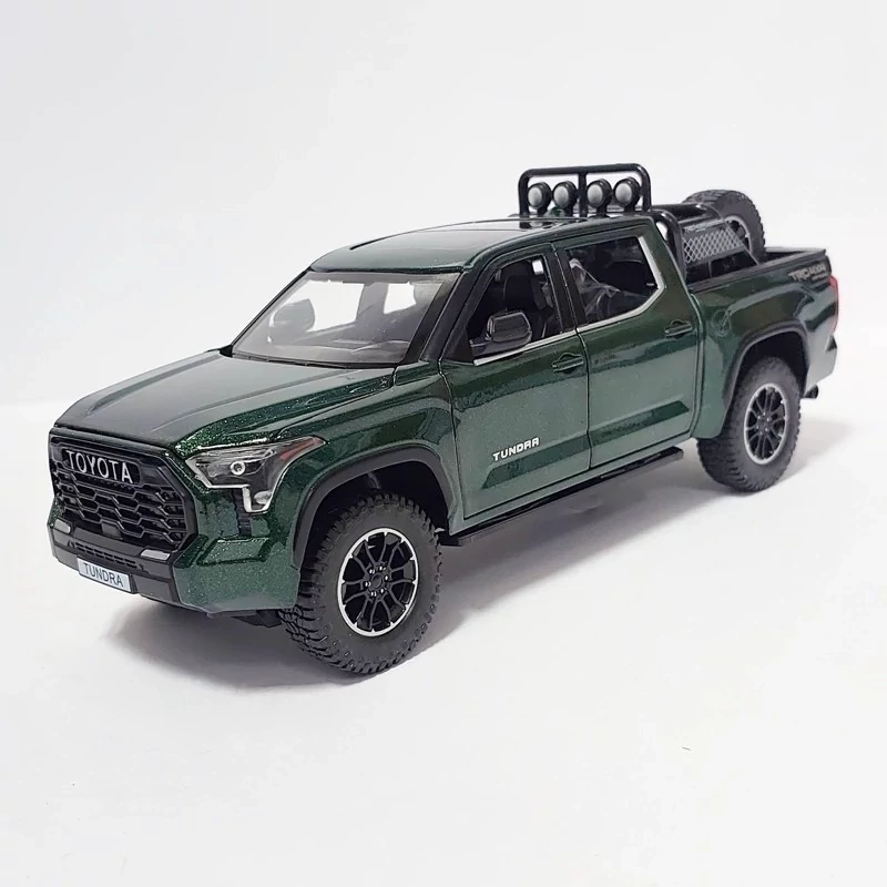 اسباب بازی ماشین فلزی تویوتا وانت تاندرا ماکت ماشین فلزی Toyota Tundra سبز