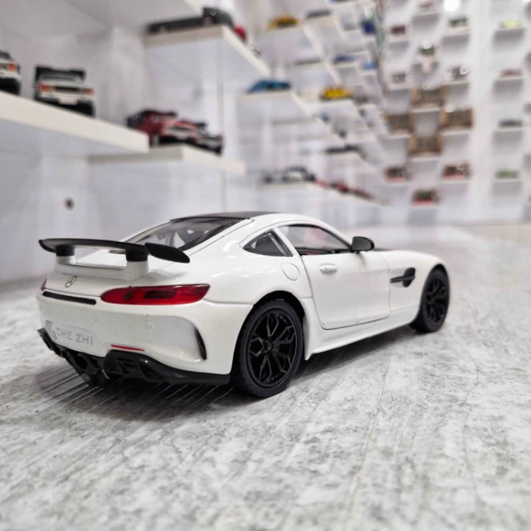اسباب بازی ماشین فلزی مرسدس بنز ای ام جی دودزا ماکت فلزی Mercedes Benz AMG