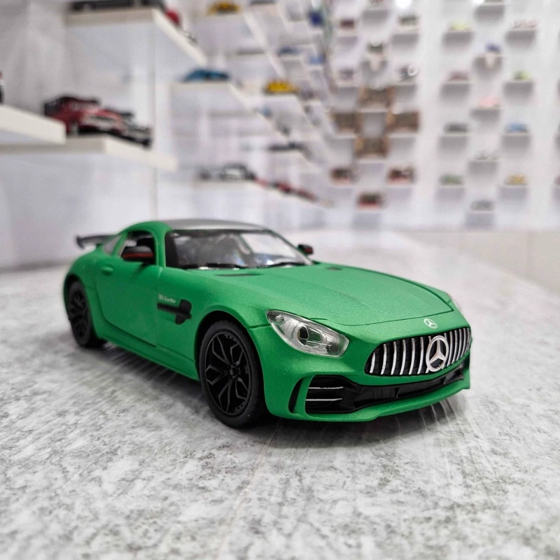 اسباب بازی ماشین فلزی مرسدس بنز ای ام جی دودزا ماکت فلزی Mercedes Benz ‌AMG سبز
