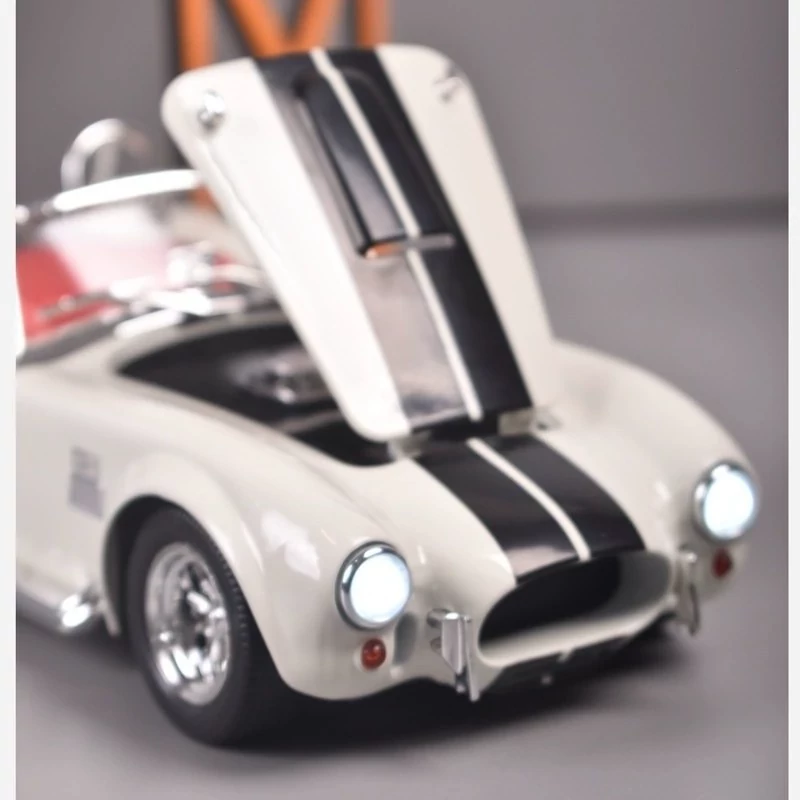 اسباب بازی ماشین فلزی شلبی کبری ماکت فلزی Shelby Cobra 427 سفید