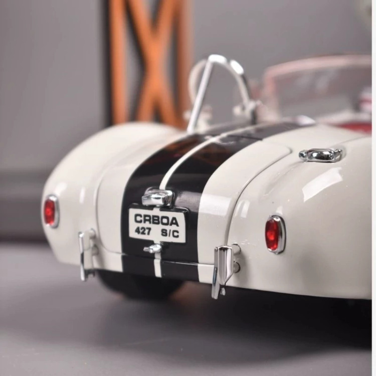 اسباب بازی ماشین فلزی شلبی کبری ماکت فلزی Shelby Cobra 427 سفید