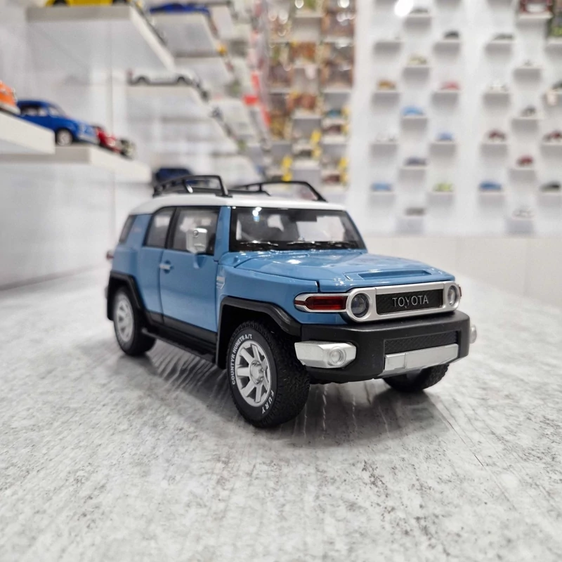اسباب بازی ماشین فلزی اف جی کروزر FJ Cruiser ماکت فلزی آبی