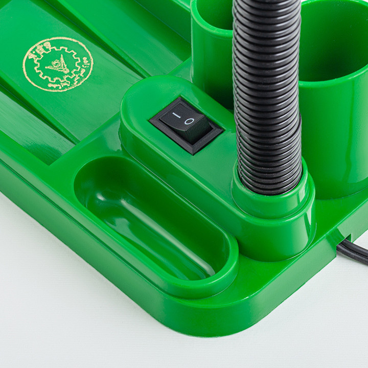 چراغ مطالعه صنایع کریم زاده مدل DL-105
