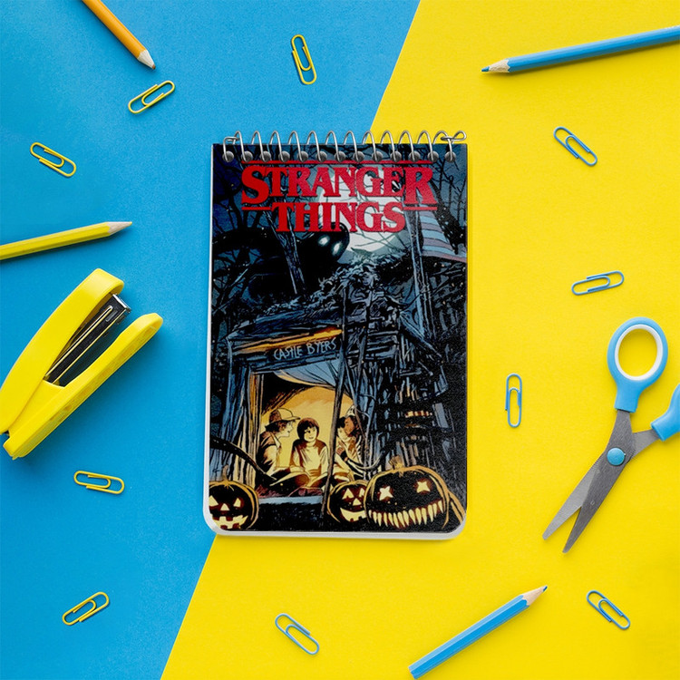 دفتر یادداشت 50 برگ خندالو طرح استرنجر تینگز (Stranger Things) کد F10167