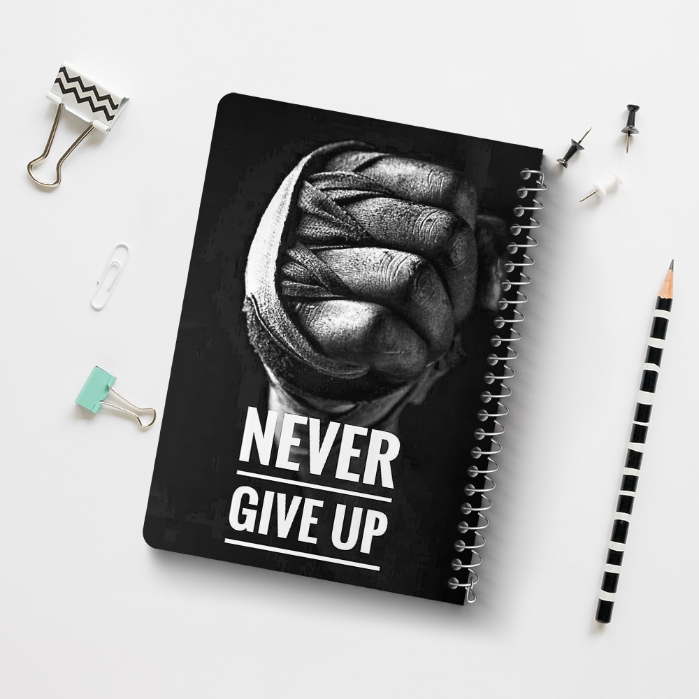 دفتر طراحی 50 برگ خندالو طرح Never Give Up کد F14427