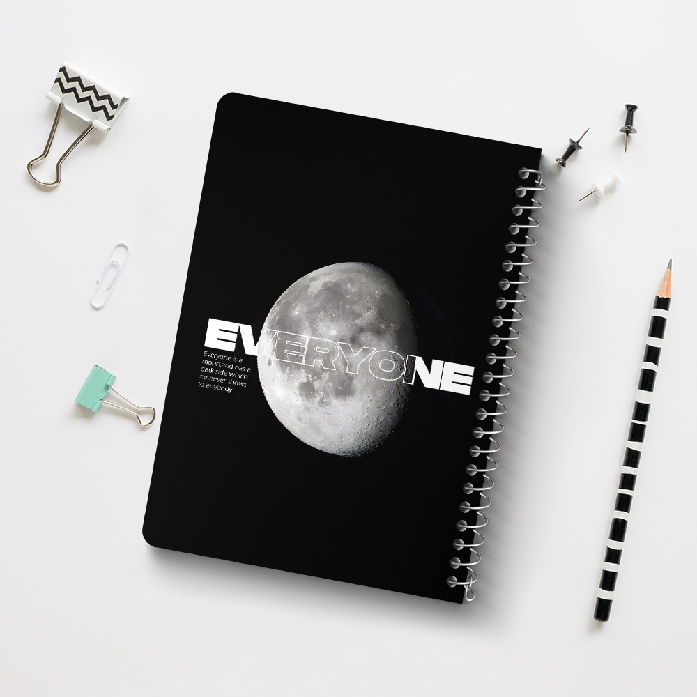 دفتر طراحی 50 برگ خندالو طرح ماه (Moon) کد 38064