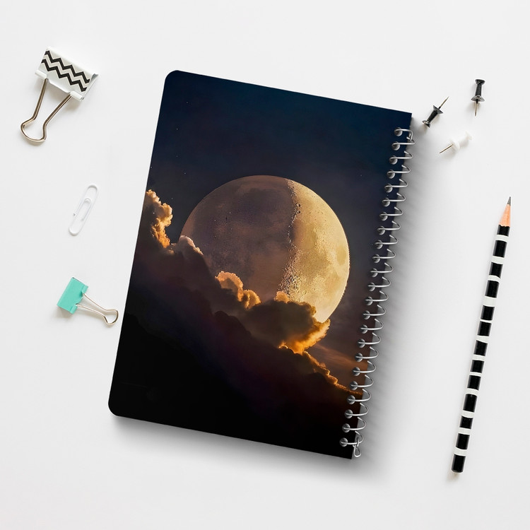 دفتر طراحی 50 برگ خندالو طرح ماه (Moon) کد 38056