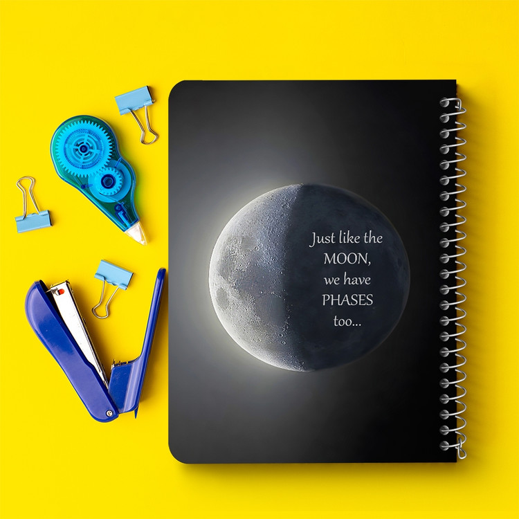 دفتر طراحی 50 برگ خندالو طرح ماه (Moon) کد 38047