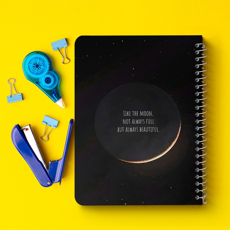 دفتر طراحی 50 برگ خندالو طرح ماه (Moon) کد 38045