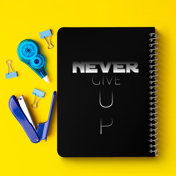 دفتر شطرنجی 50 برگ خندالو طرح Never Give Up کد F14426