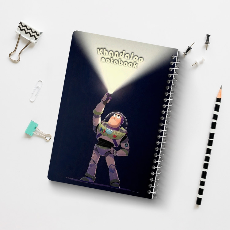 دفتر شطرنجی 50 برگ خندالو طرح باز لایتر داستان اسباب بازی (Toy Story) کد N9705