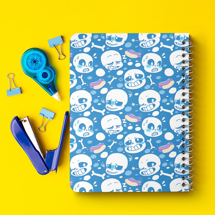 دفتر شطرنجی 50 برگ خندالو طرح سنس آندرتیل (Undertale) کد N9674