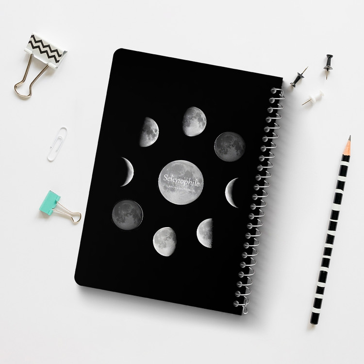 دفتر شطرنجی 50 برگ خندالو طرح ماه (Moon) کد 38090