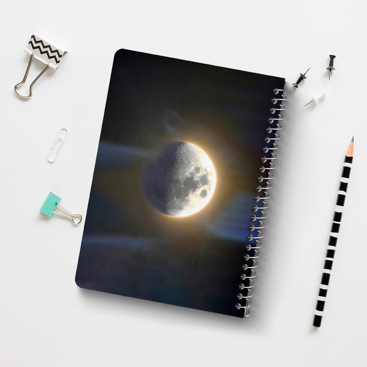 دفتر شطرنجی 50 برگ خندالو طرح ماه (Moon) کد 38077