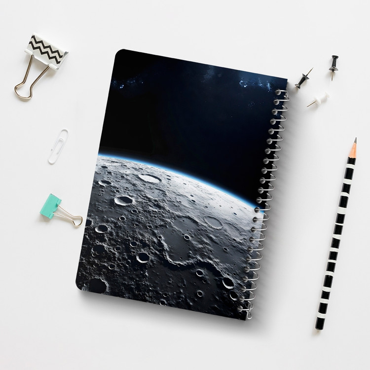 دفتر شطرنجی 50 برگ خندالو طرح ماه (Moon) کد 38075