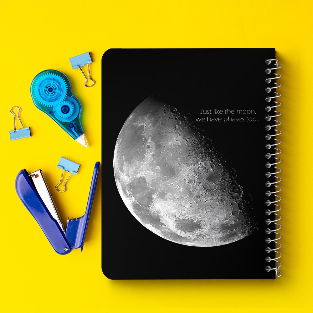 دفتر شطرنجی 50 برگ خندالو طرح ماه (Moon) کد 38063