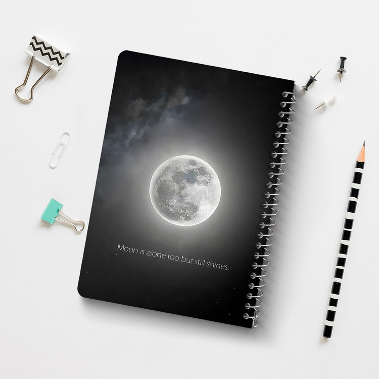 دفتر شطرنجی 50 برگ خندالو طرح ماه (Moon) کد 38050