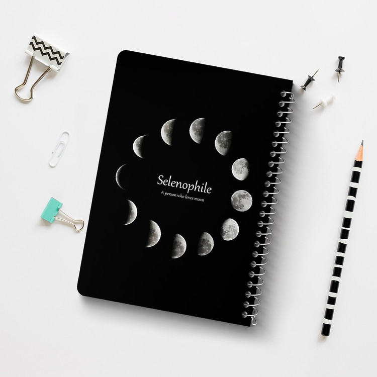 دفتر نقاشی 50 برگ خندالو طرح ماه (Moon) کد 38082