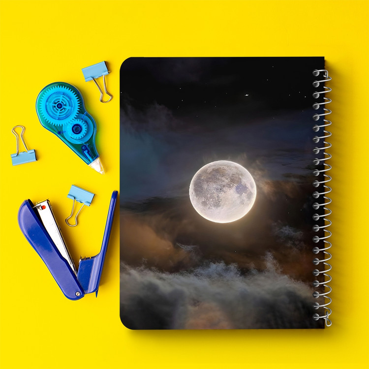 دفتر نقاشی 50 برگ خندالو طرح ماه (Moon) کد 38073