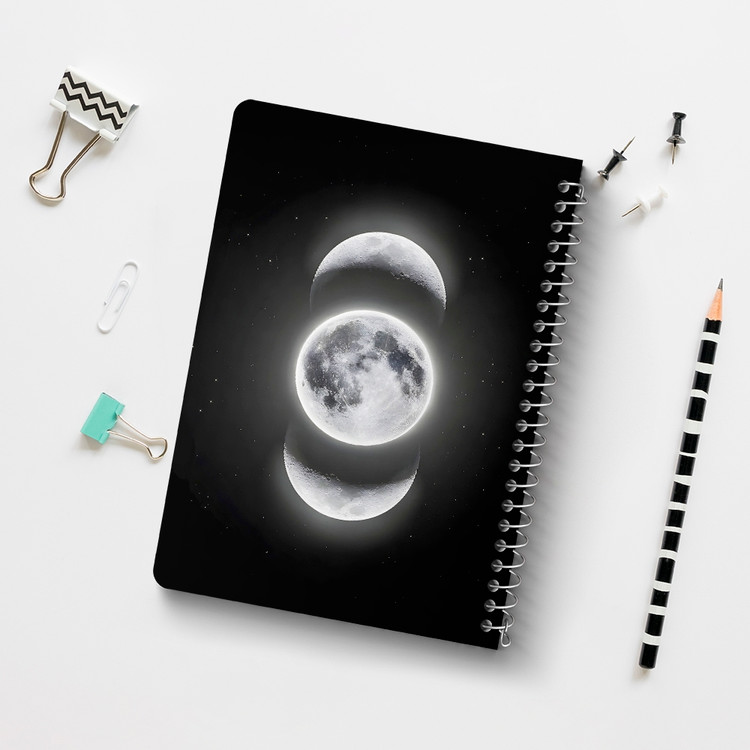 دفتر نقاشی 50 برگ خندالو طرح ماه (Moon) کد 38061
