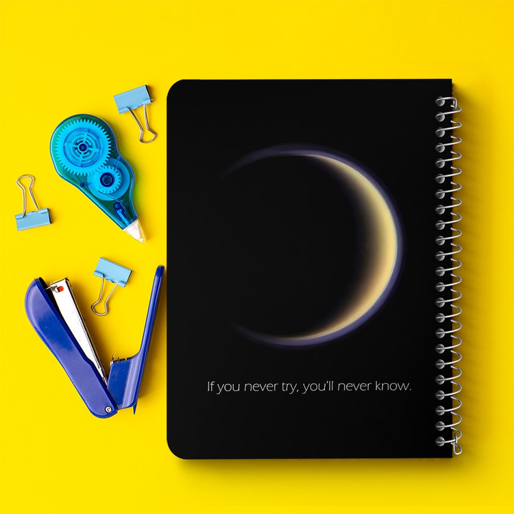 دفتر نقاشی 50 برگ خندالو طرح ماه (Moon) کد 38049