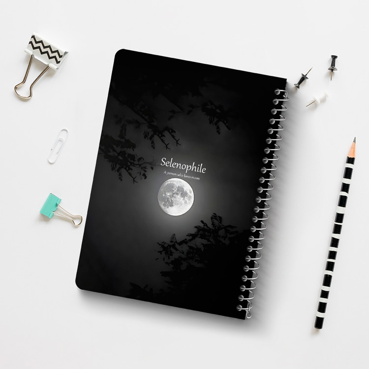 دفتر نقاشی 50 برگ خندالو طرح ماه (Moon) کد 38048