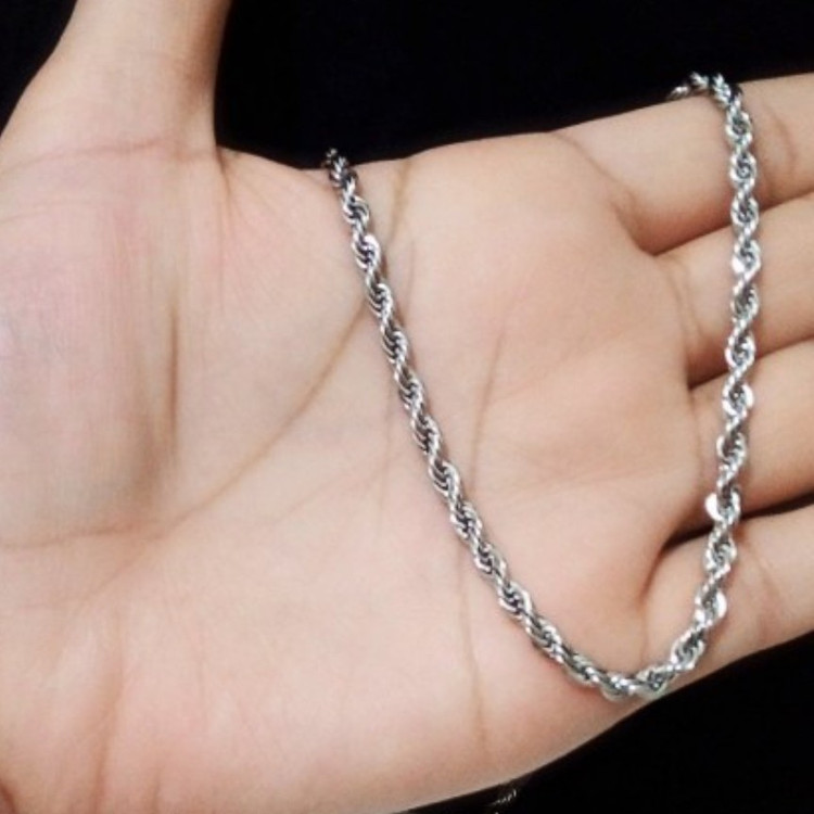 گردنبند طنابی طول 40 سانت زنجیر گردن استیل بافت طنابی صدسال ضمانت رنگ نقره ای استیل رنگ ثابت