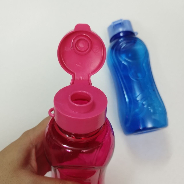 قمقمه درجه یک ورزشی آدیداس(مناسب برای جوایز مدرسه)