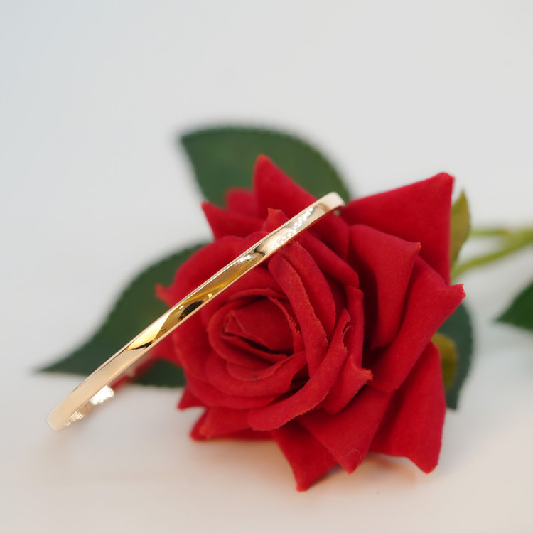 النگو طلا کم اجرت 18 عیار زنانه طلای علیمحمدی مدل آینه ای پهن سایز 4