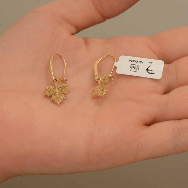 گوشواره عصایی طلا 18 عیار زنانه طلای مستجابی مدل برگ آریانا کد E1012